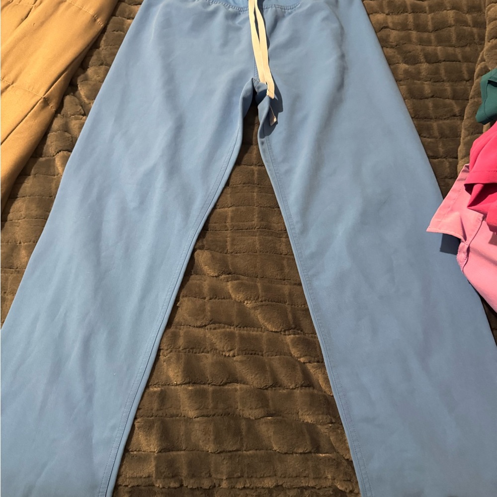 SOLD: Figs Women's Ciel Blue Livingston Scrub bottoms